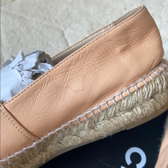 CHAMPAGNE PINK CHANEL ESPADRILLES - Picture 5 of 8